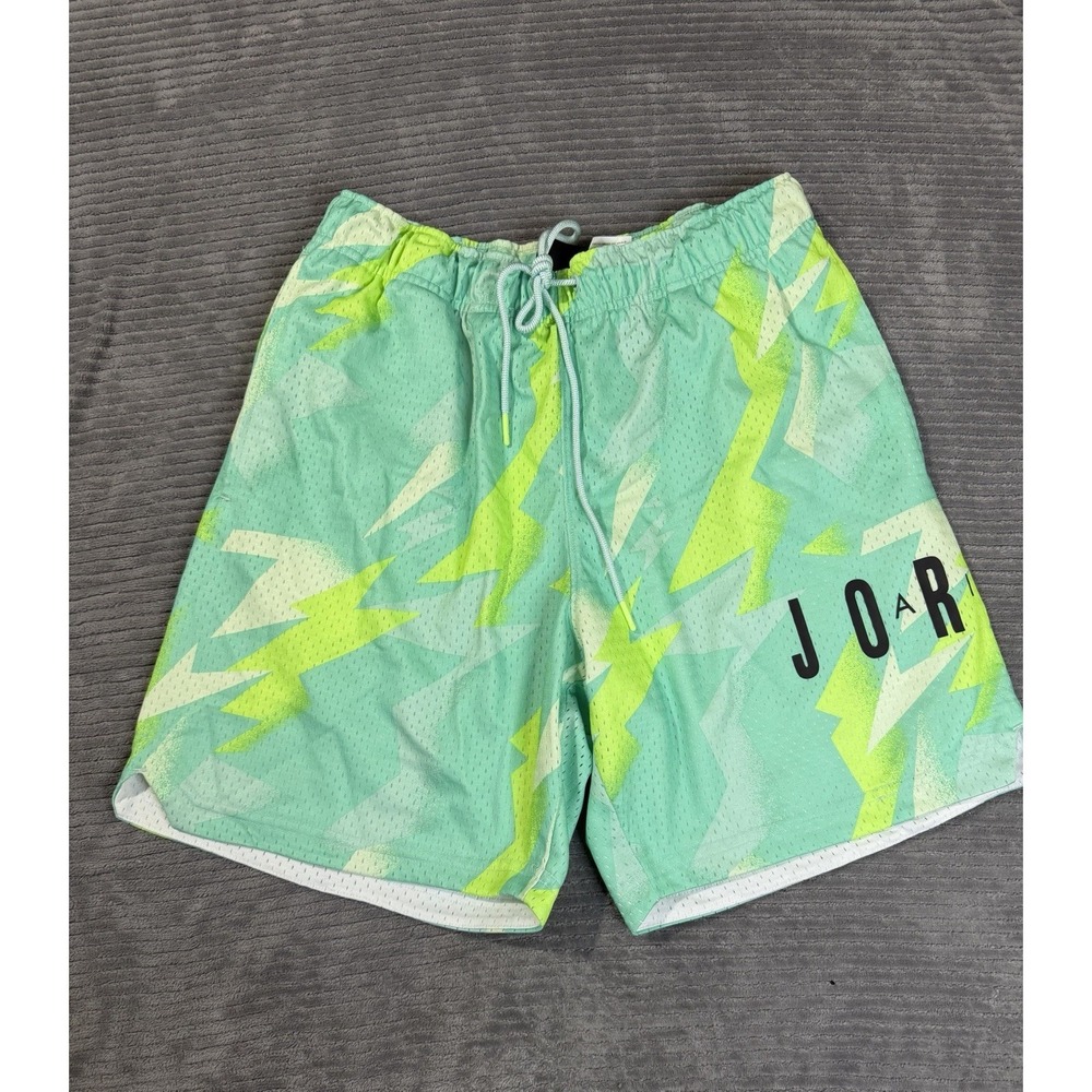 Nike Air Jordan Shorts Mens M Green Mesh Logo Basketball Gym Workout